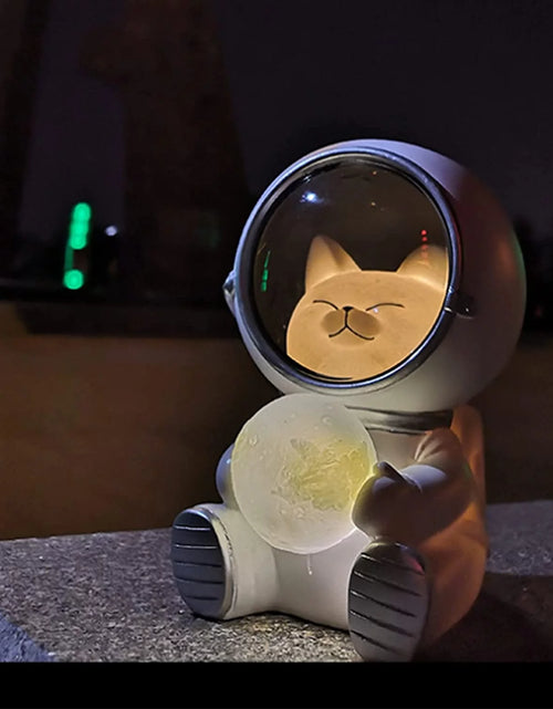 Load image into Gallery viewer, Astronaut Projector Night Light, Cute Spaceman LED Night Light Astronaut Moon Lamps for Kids Adults for Bedroom, Christmas, Birthdays, Space Cat
